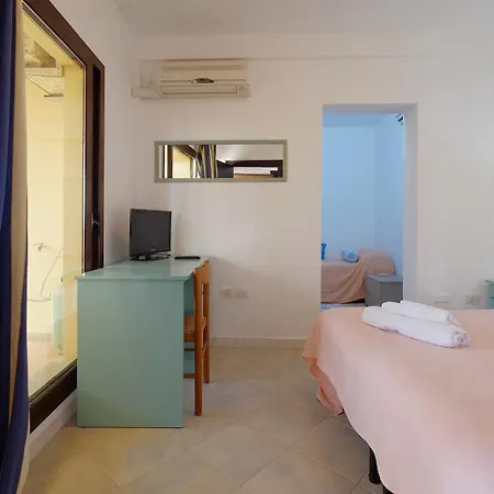 Konukevi Su Nuraghe 3*
