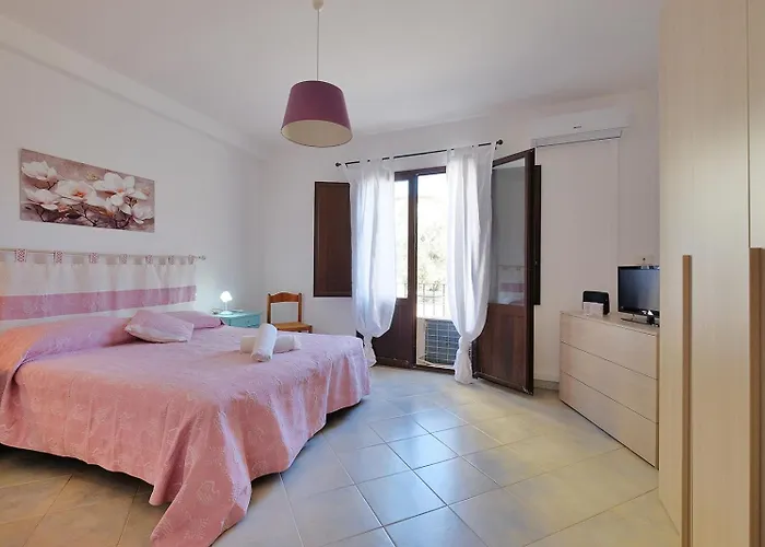 Гостевой дом Su Nuraghe Сант'Анна-Аррези