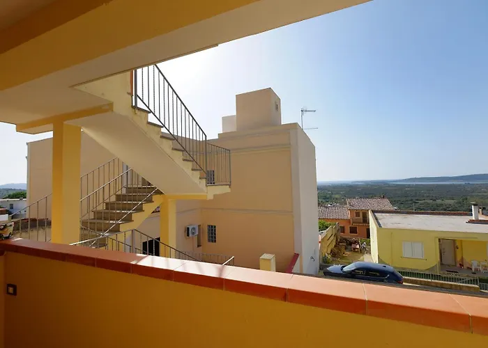 Su Nuraghe Гостевой дом Сант'Анна-Аррези